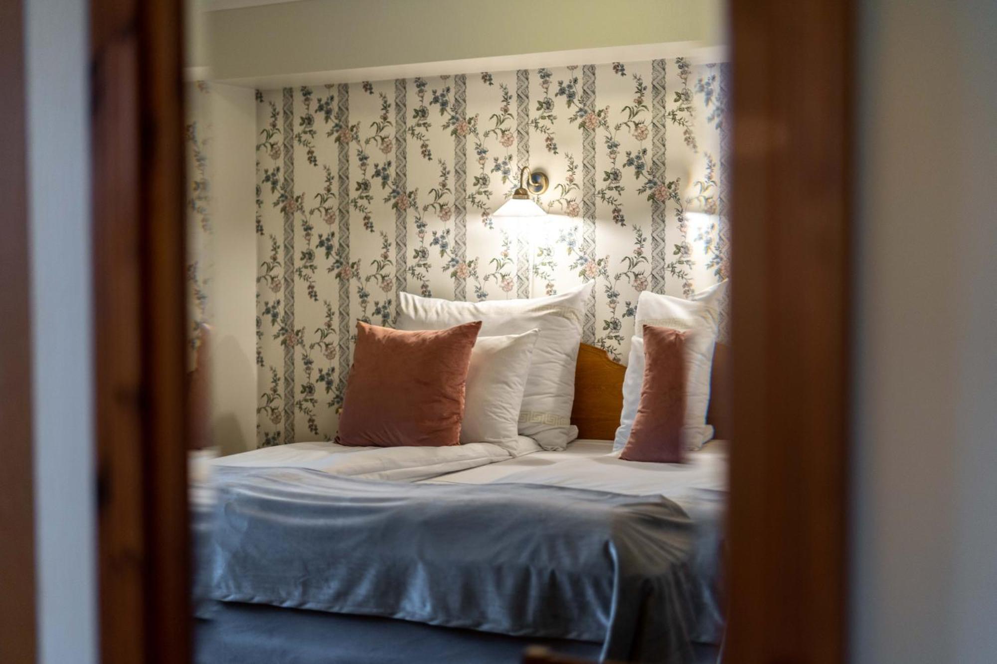 Kronen Gaard Hotel ساندنيس المظهر الخارجي الصورة